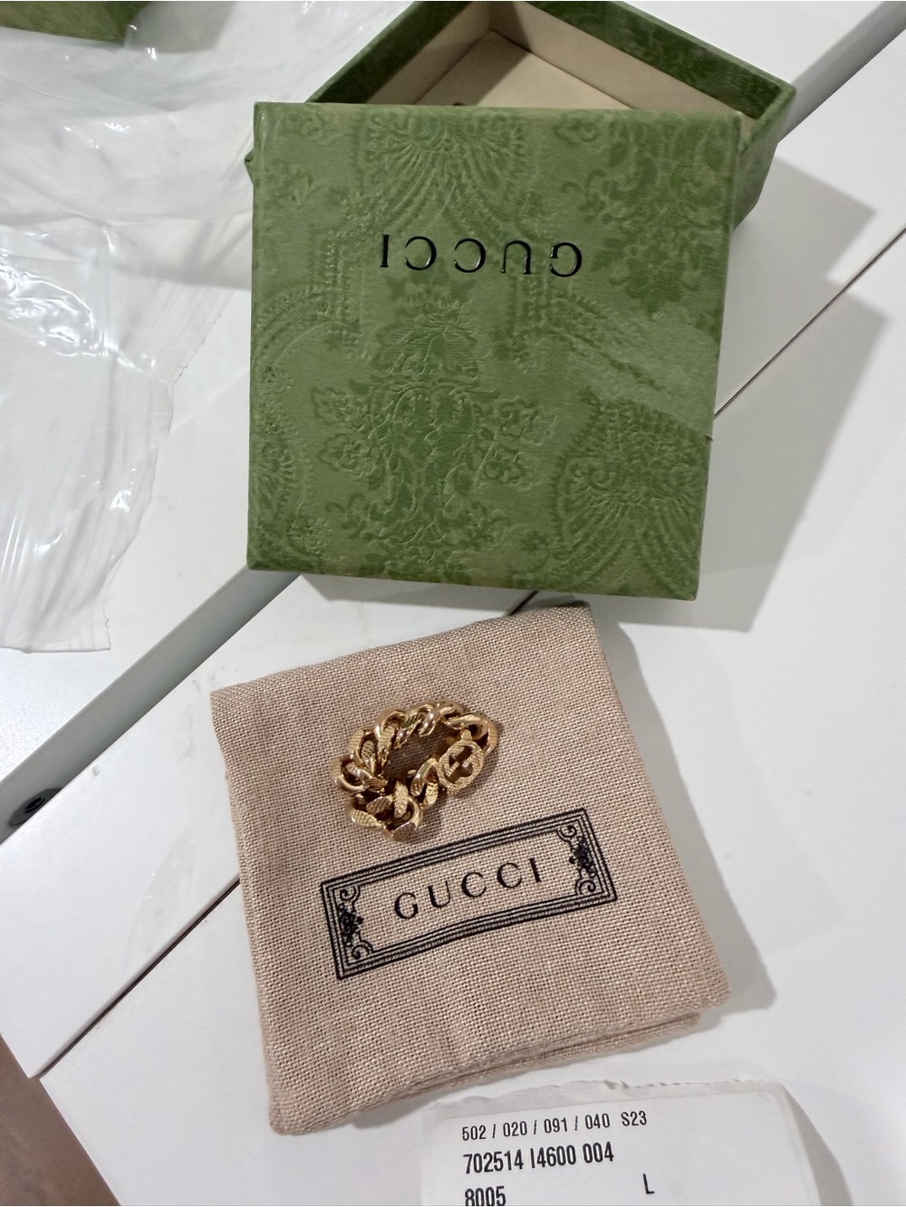 New Gucci Interlocking G Textured Chain Ring Gold Tone